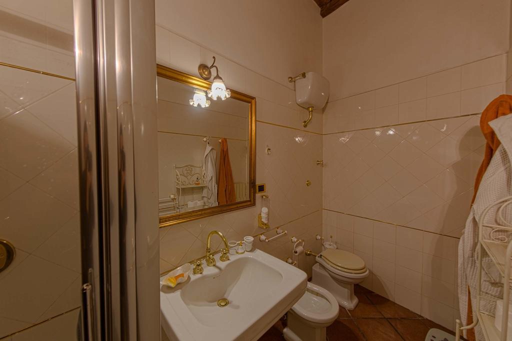 The Loft 22 Bed & Breakfast Viterbo Exterior photo